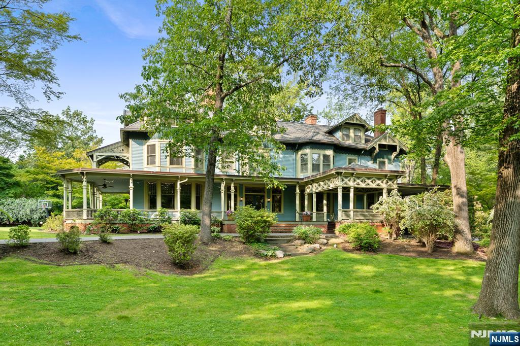 Residential in Millburn 2