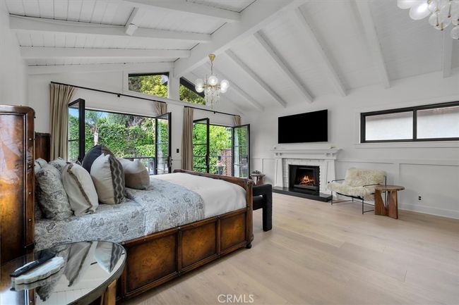 1012 10 Th St, House other with 4 bedrooms, 5 bathrooms and 8 parking in Manhattan Beach CA | Image 18