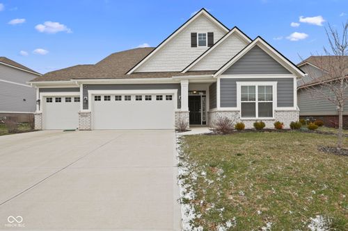 11406 Wicker Ln, Noblesville, IN, 46060-9426 | Card Image