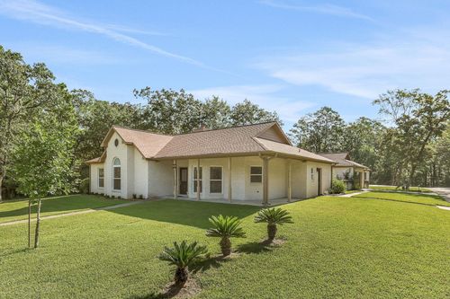 20380 Doral Dr, Huntsville, TX, 77320 | Card Image