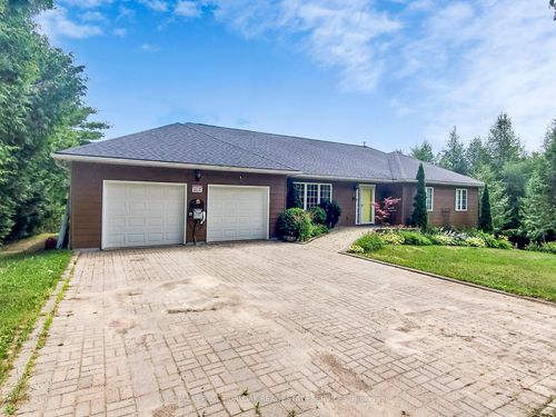 569 Highpoint Sideroad, Alton, ON, L7K0J6 | Card Image
