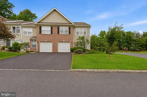 101 Wellington Park Dr, Princeton, NJ, 08540-9492 | Card Image