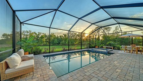 5321 Seal Isle Ct, Bradenton, FL, 34211-1845 | Card Image