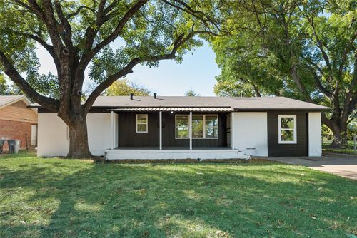 2663 Crest Ave, Dallas, TX, 75216-3216 | Card Image