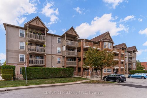 110-4003 Kilmer Dr, Burlington, ON, L7M4M1 | Card Image