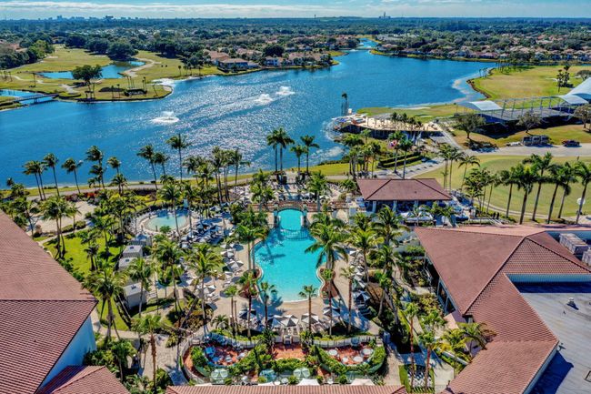 405 Brackenwood Ln S, Condo with 2 bedrooms, 2 bathrooms and null parking in Palm Beach Gardens FL | Image 64