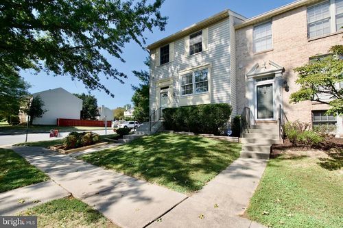 12896 Schalk Ct, WOODBRIDGE, VA, 22192-6467 | Card Image