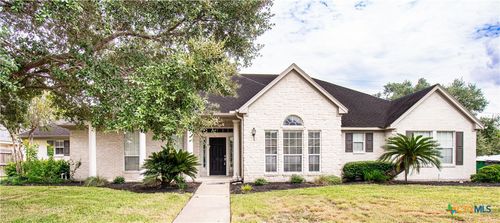 202 Ridge Vw, Victoria, TX, 77904-3390 | Card Image