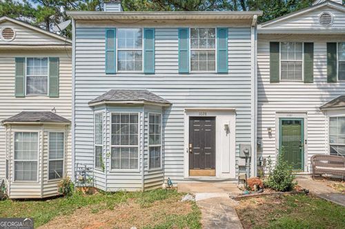 1028 Huntington Trce Se, Smyrna, GA, 30082-2632 | Card Image