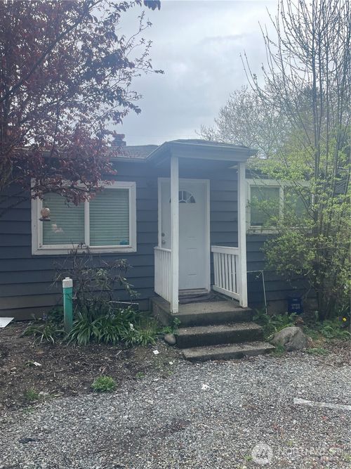 3101 S Walden St, Seattle, WA, 98144-6927 | Card Image