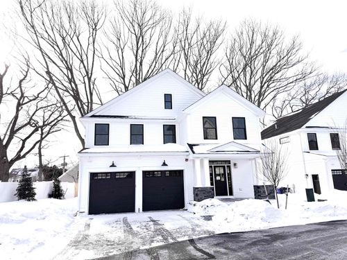 5-#5 Woodbury Reserve, Portsmouth, NH, 03801 | Card Image