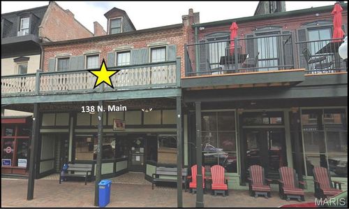 138 N Main St, Saint Charles, MO, 63301-2827 | Card Image