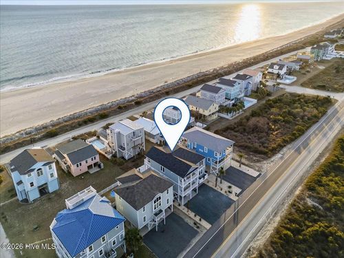 290 Mccray St, Holden Beach, NC, 28462-5009 | Card Image