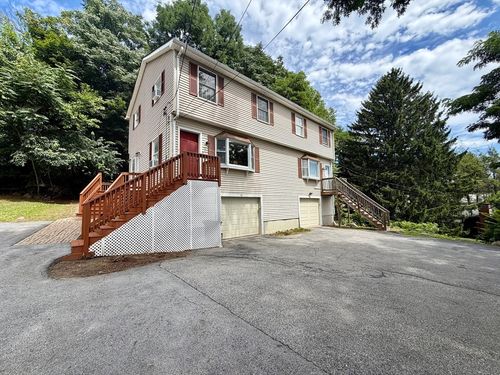 46 Winneconnett Rd, Worcester, MA, 01605-2370 | Card Image