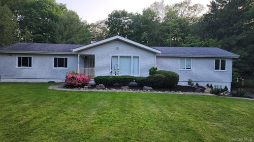 54 Allapartus Rd, Ossining, NY, 10562-1621 | Card Image