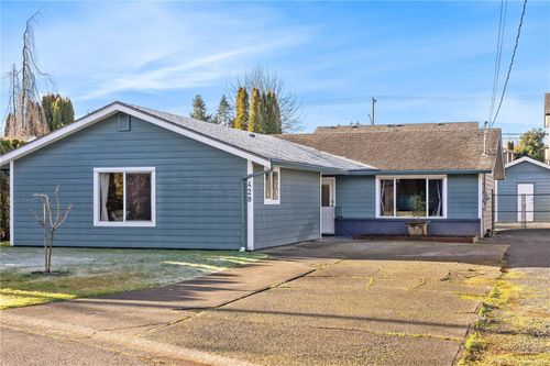 428 Raza Pl, Campbell River, BC, V9W6T3 | Card Image