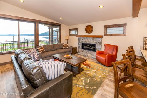 44 Palouse Dr, Nordman, ID, 83848-9712 | Card Image