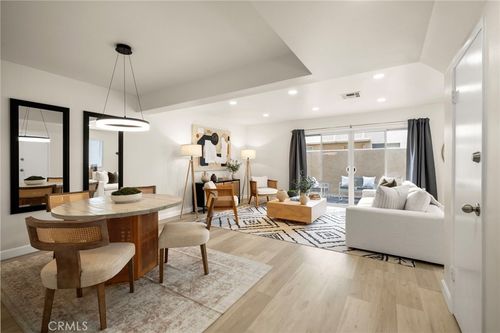 6247 Morse Ave, North Hollywood, CA, 91606-2919 | Card Image