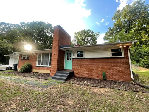 1008 Glenn Ridge Rd Nw, Roanoke, VA, 24017-4326 | Card Image