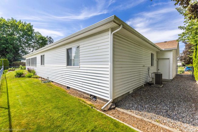 1362 W Tanglewood Ct, House other with 3 bedrooms, 2 bathrooms and 2 parking in Hayden ID | Image 10