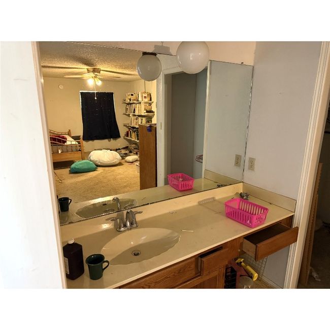 vanity area | Image 30