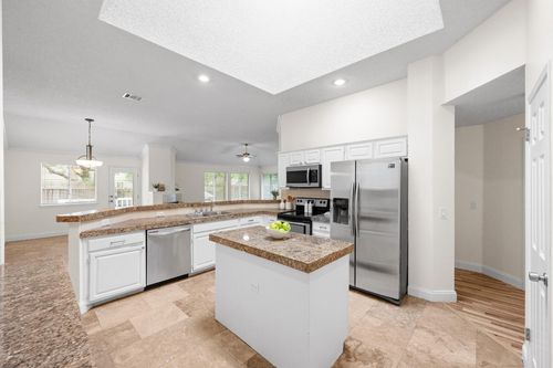 10803 Redgate Ln, Austin, TX, 78739-1561 | Card Image
