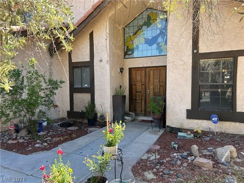 5805 Paseo Montana, Las Vegas, NV, 89108 | Card Image