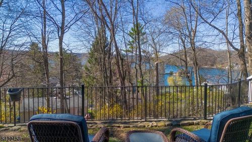 25 Indian Trl, Sparta, NJ, 07871-1705 | Card Image