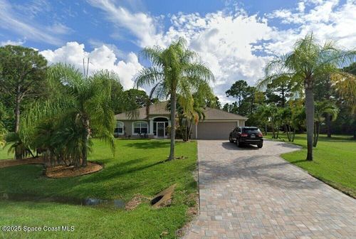 7100 Hacienda Dr, Grant, FL, 32949-3413 | Card Image