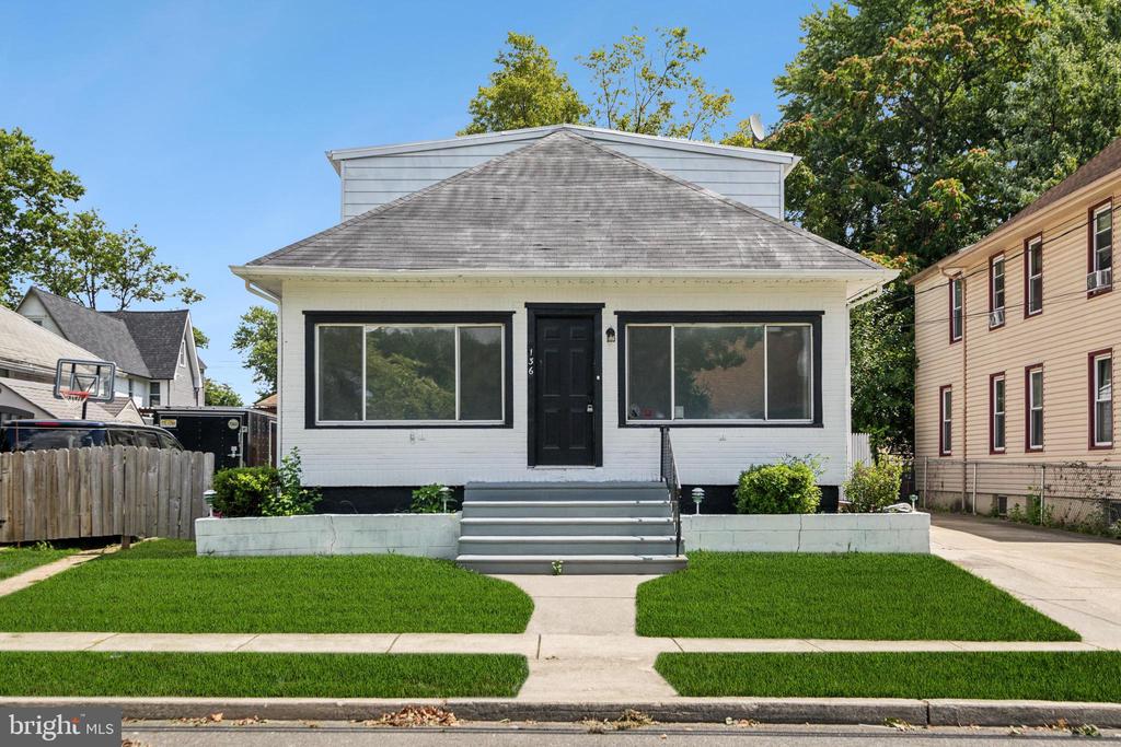 Cedar Ave, Haddon Township, NJ 08107