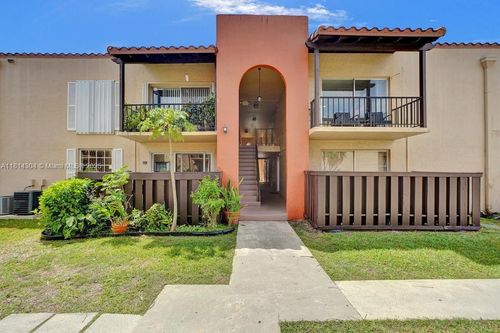 p14-10804 N Sw 88th St, Miami, FL, 33176 | Card Image
