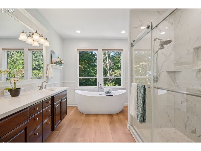 1488 Sw 17 Th Ct, House other with 5 bedrooms, 4 bathrooms and 3 parking in Gresham OR | Image 23