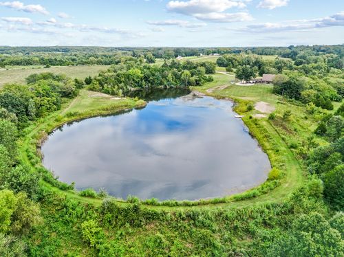 140 County Road 130, HIGBEE, MO, 65257-9519 | Card Image