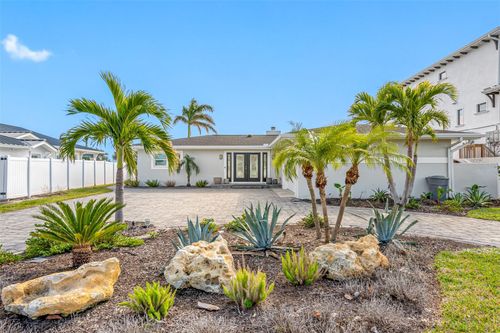 65 Dolphin Dr, TREASURE ISLAND, FL, 33706-3113 | Card Image