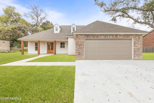 103 Rue Bordeaux, Carencro, LA, 70520-4325 | Card Image