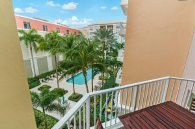 APT-406 - 804 E Windward Way, Condo with 2 bedrooms, 2 bathrooms and null parking in Lantana FL | Image 32