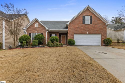 704 Center Rd, Taylors, SC, 29687-4474 | Card Image