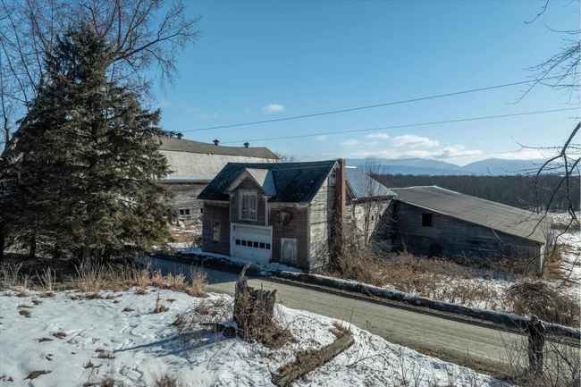 25 Crosby Rd, House other with 4 bedrooms, 2 bathrooms and null parking in Whiting VT | Image 6