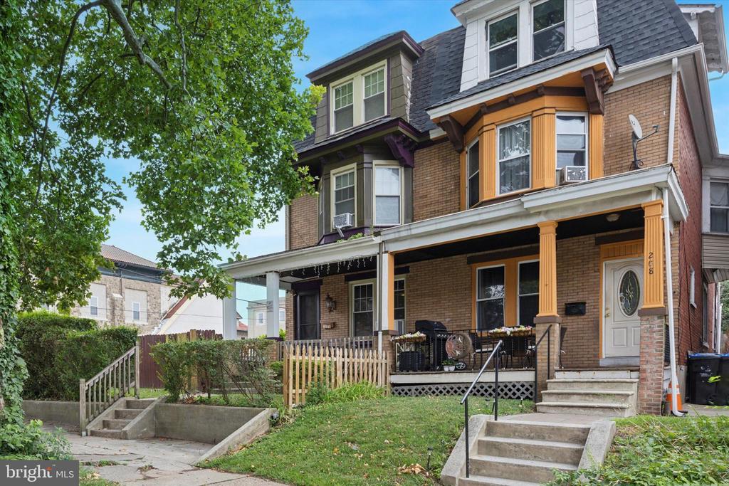 Haws Ave, Norristown, PA 19401