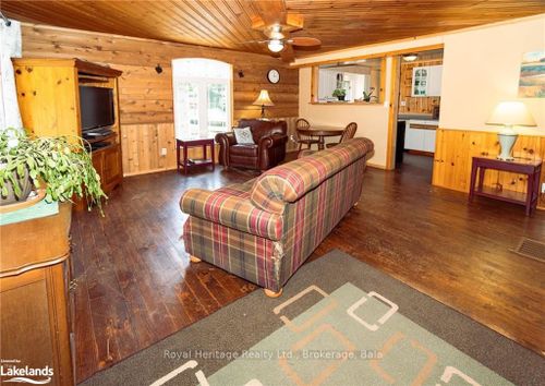 15591 Highway 35, Algonquin Highlands, ON, K0M1S0 | Card Image
