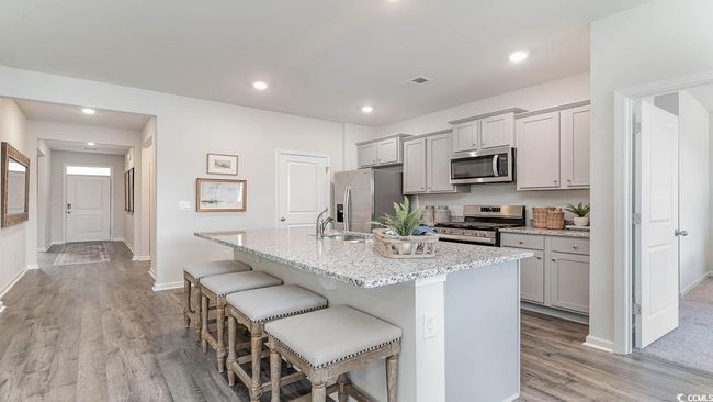 323 Glade Ct, House other with 3 bedrooms, 2 bathrooms and 4 parking in Loris SC | Image 5