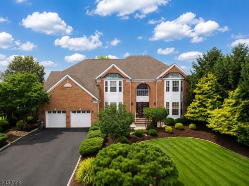 54 Crestwood St, Piscataway, NJ, 08854-7503 | Card Image