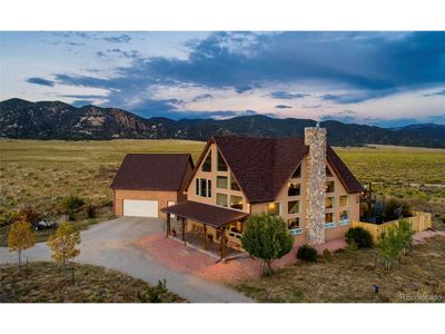 10659 Sunnyside Cir, House other with 3 bedrooms, 2 bathrooms and null parking in Salida CO | Image 3