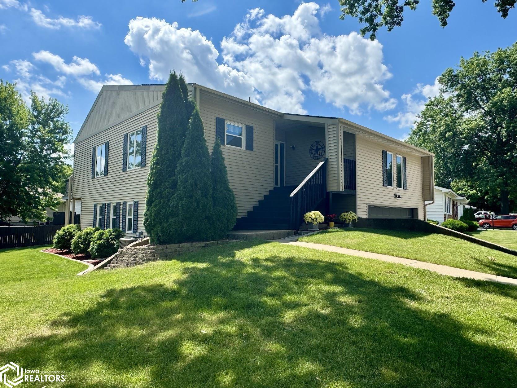 Cindy Dr, Burlington, IA 52601