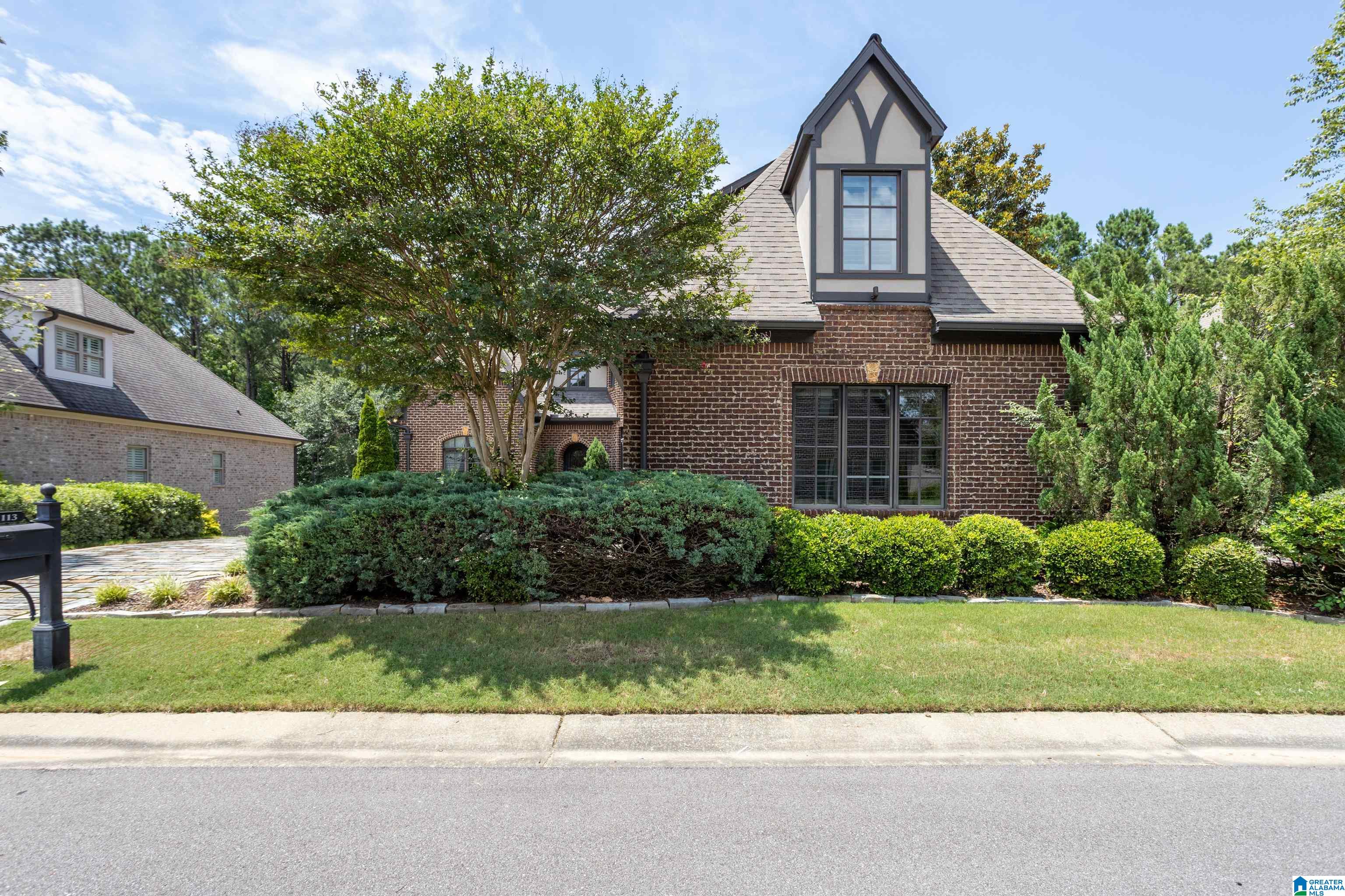 Residential in PELHAM 3