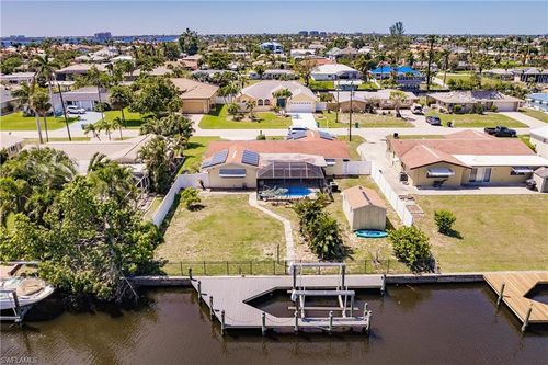 1437 Vendome Ct, CAPE CORAL, FL, 33904-9762 | Card Image