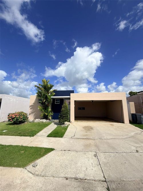 79 Rebelini, LAS PIEDRAS, PR, 00771 | Card Image