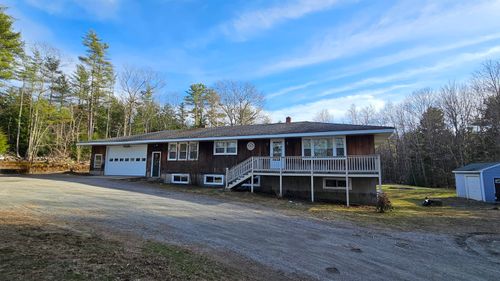 207 Hartshorn Rd, Barnstead, NH, 03218-3672 | Card Image