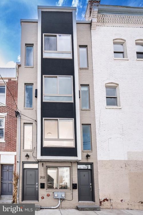 a-2102 Berges St, PHILADELPHIA, PA, 19125-1915 | Card Image