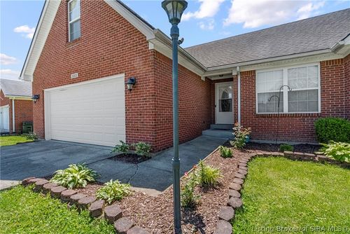 5503 Sky Ridge Rd, Charlestown, IN, 47111-9042 | Card Image